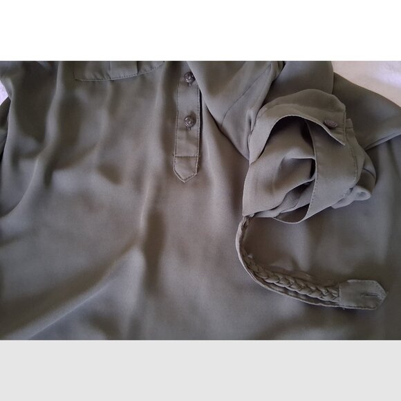 Women's Reitmans Olive Green 3/4 Length Sleeve Blouse, Braid & Gold Buttons, 3 - Picture 5 of 15